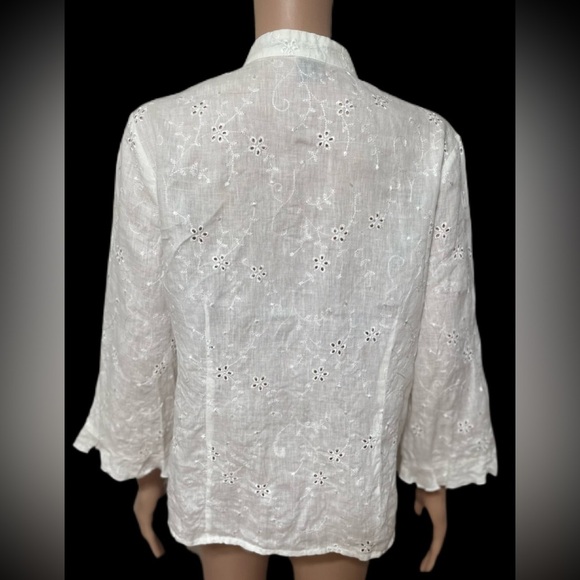 Alexandra Bartlett Womens Blouse XL White Linen Embroidered Floral Button wb - Picture 3 of 6